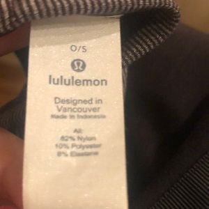 Lululemon Vinyasa Scarf grey and black reversible
